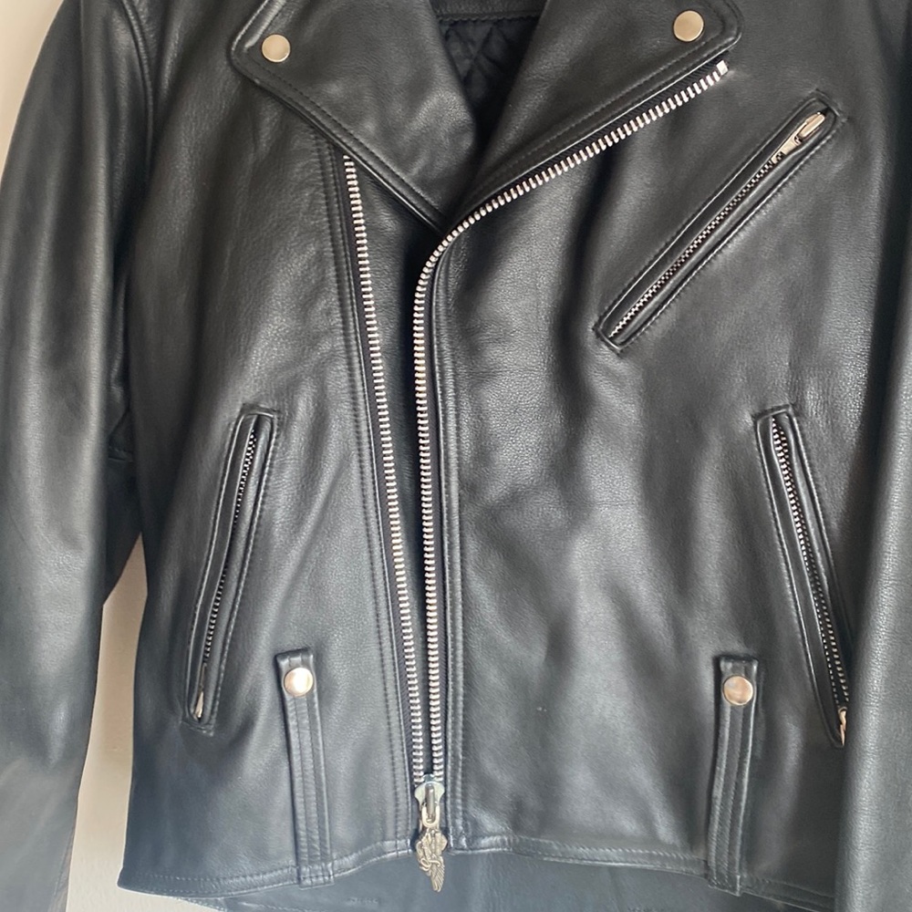 Harley Davidson Leather Jacket - Picture 3 of 7